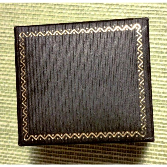 Vintage Hinged Top Wedding Ring Box Black with Gold Detail Black Velvet Ring Bed - Picture 2 of 8